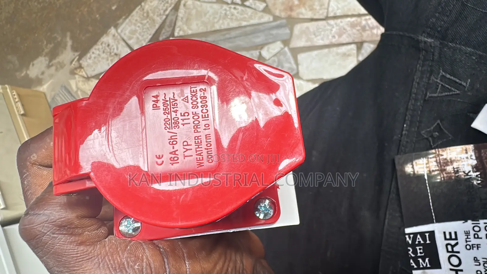 16amps 5pin Industrial Socket