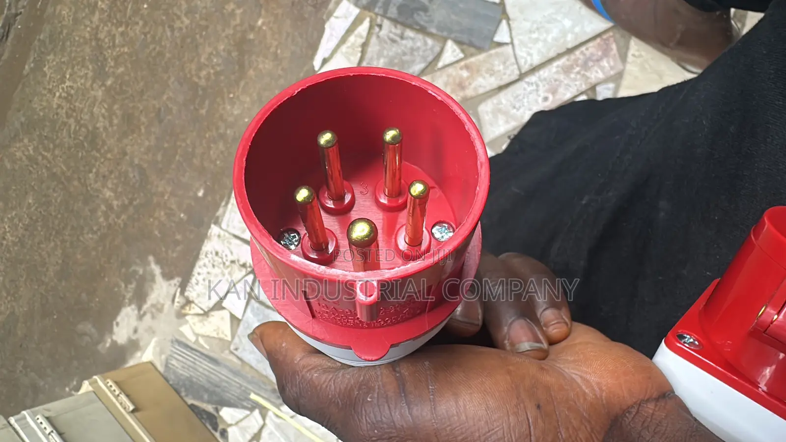 16amps 5pin Industrial Socket
