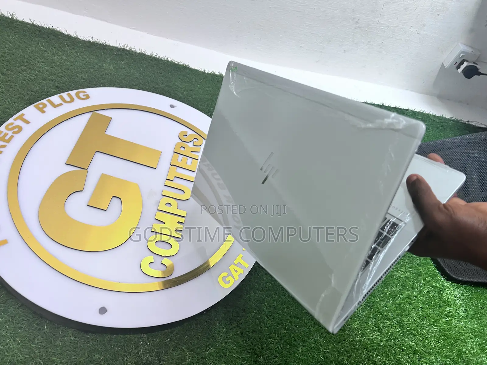 New Laptop HP 16GB Intel Core I5 SSD 256GB