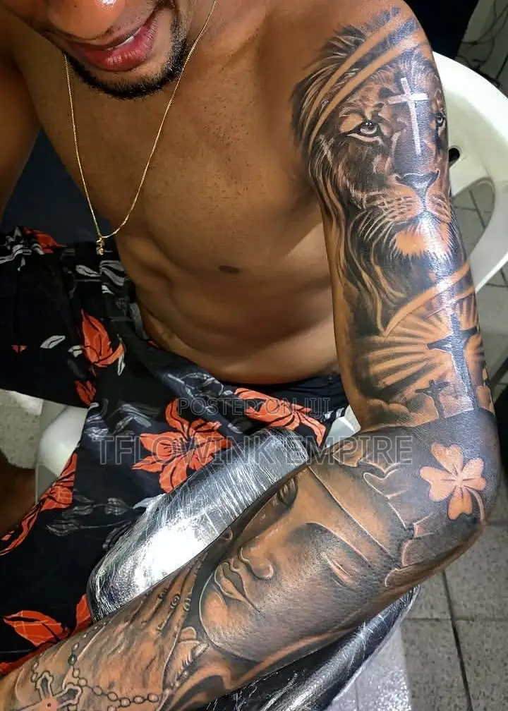 Tattoo Artist