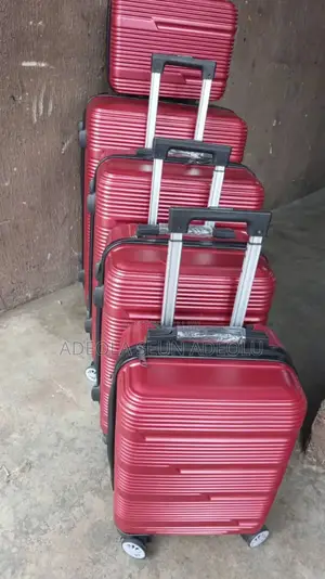 Set of 5 Rubber Travel Boxes Wine Colour