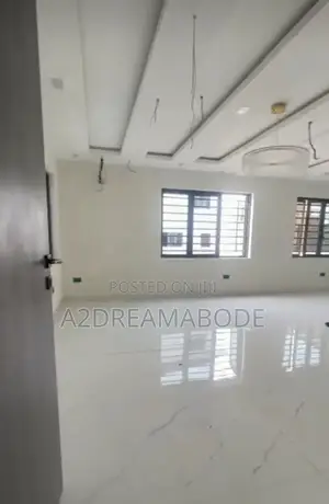 6bdrm Duplex in Ikeja Gra for sale