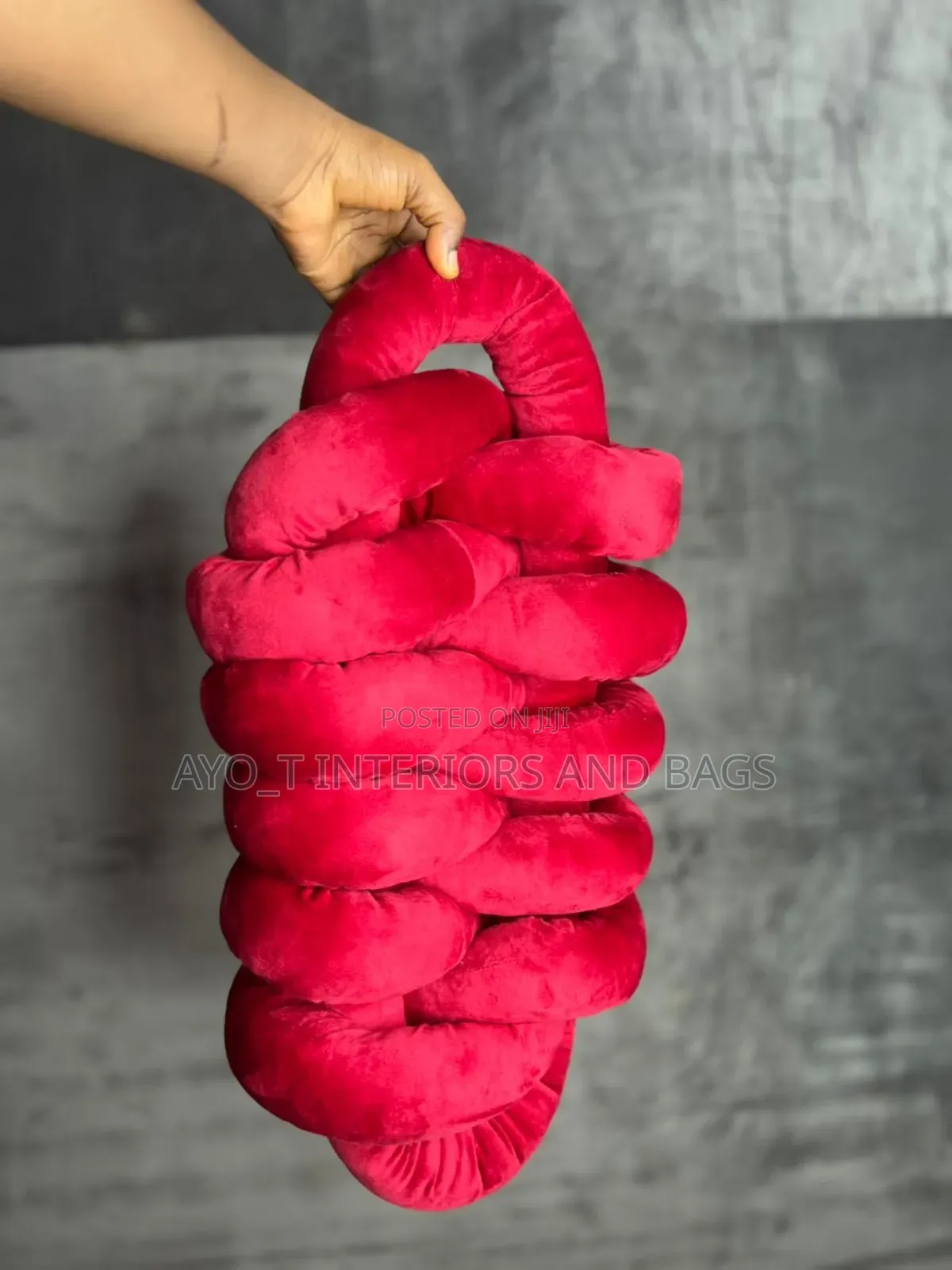 Twisted Knot Pillow