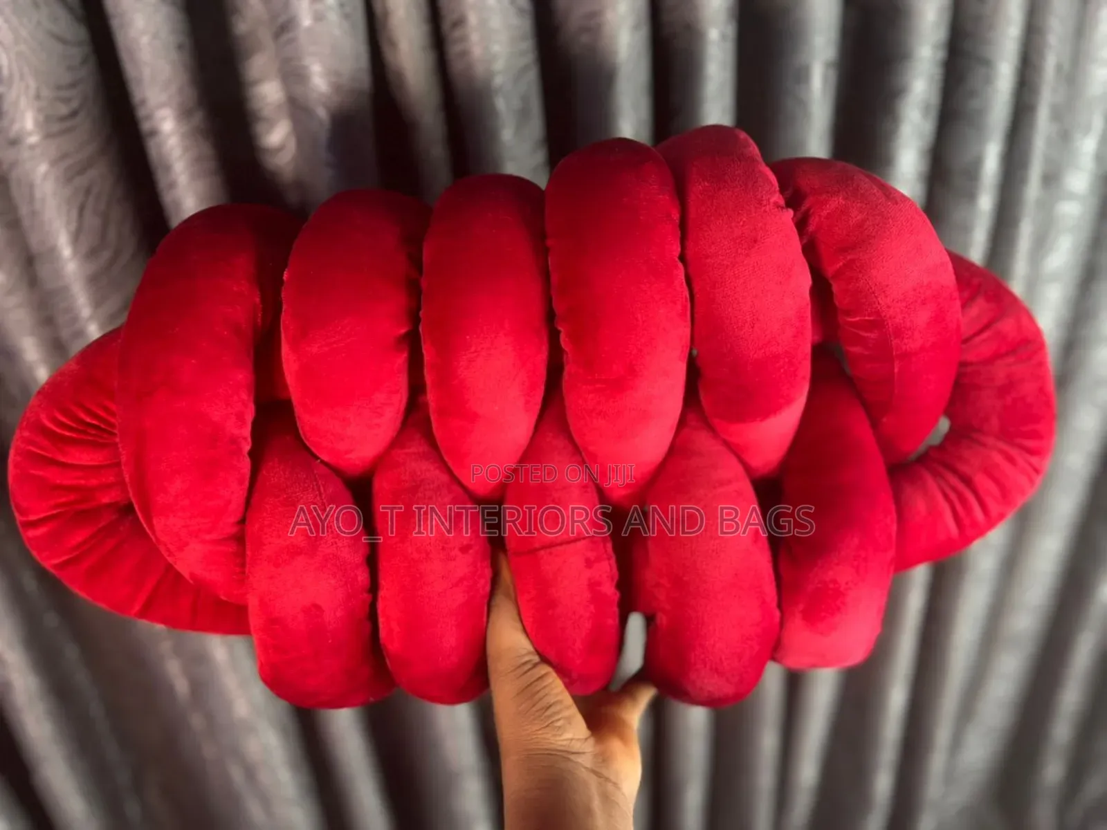 Twisted Knot Pillow