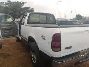 Ford F-150 Automatic 1998 Black