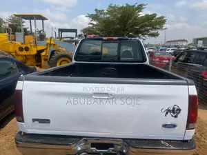 Ford F-150 Automatic 1998 Black