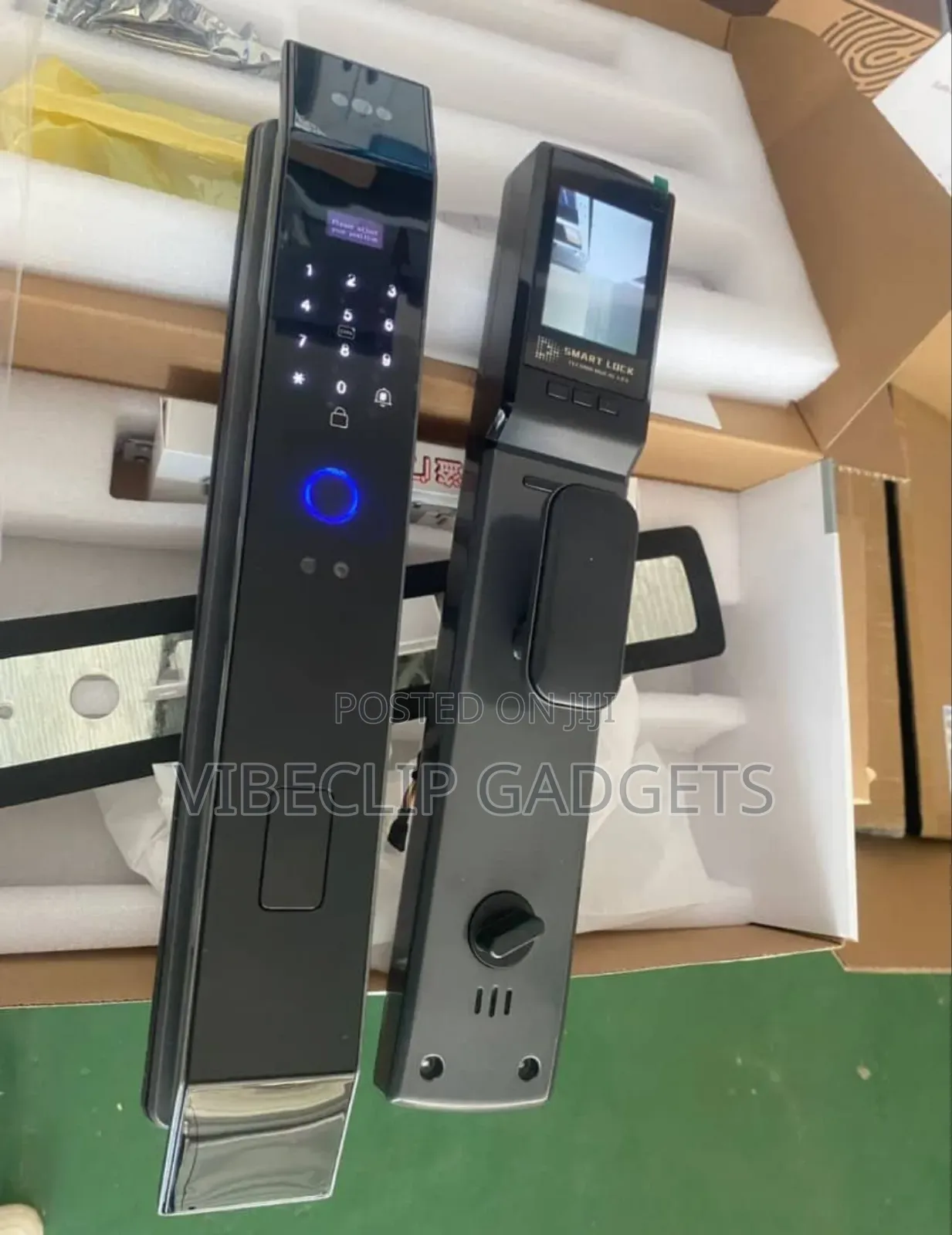 Smart Doorlock With Biometrics, Passcode, Access Card, Etc.
