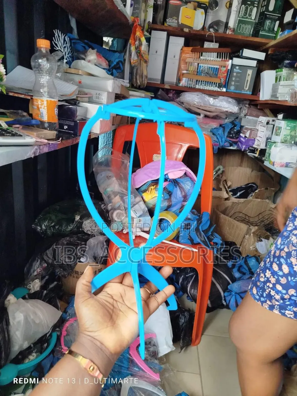 Plastic Wig Stand