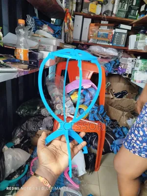Plastic Wig Stand