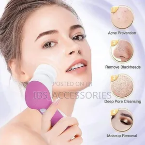 5 in 1 Facial Brush