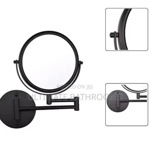 Black Magnifying Mirror Without Light