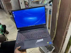 Laptop Dell G15 5511 16GB Intel Core i7 SSD 1T