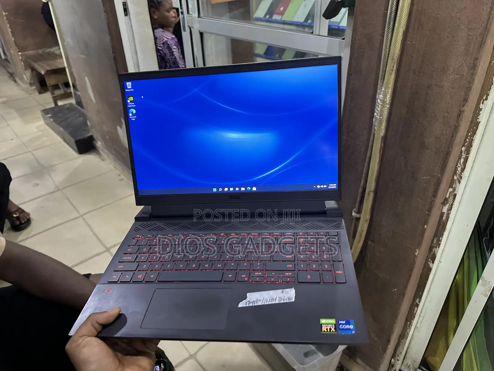 Laptop Dell G15 5511 16GB Intel Core i7 SSD 1T