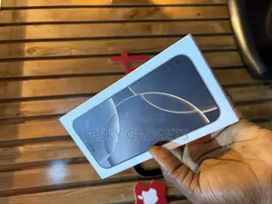 Photo - New Apple iPhone 16 Pro Max 256 GB