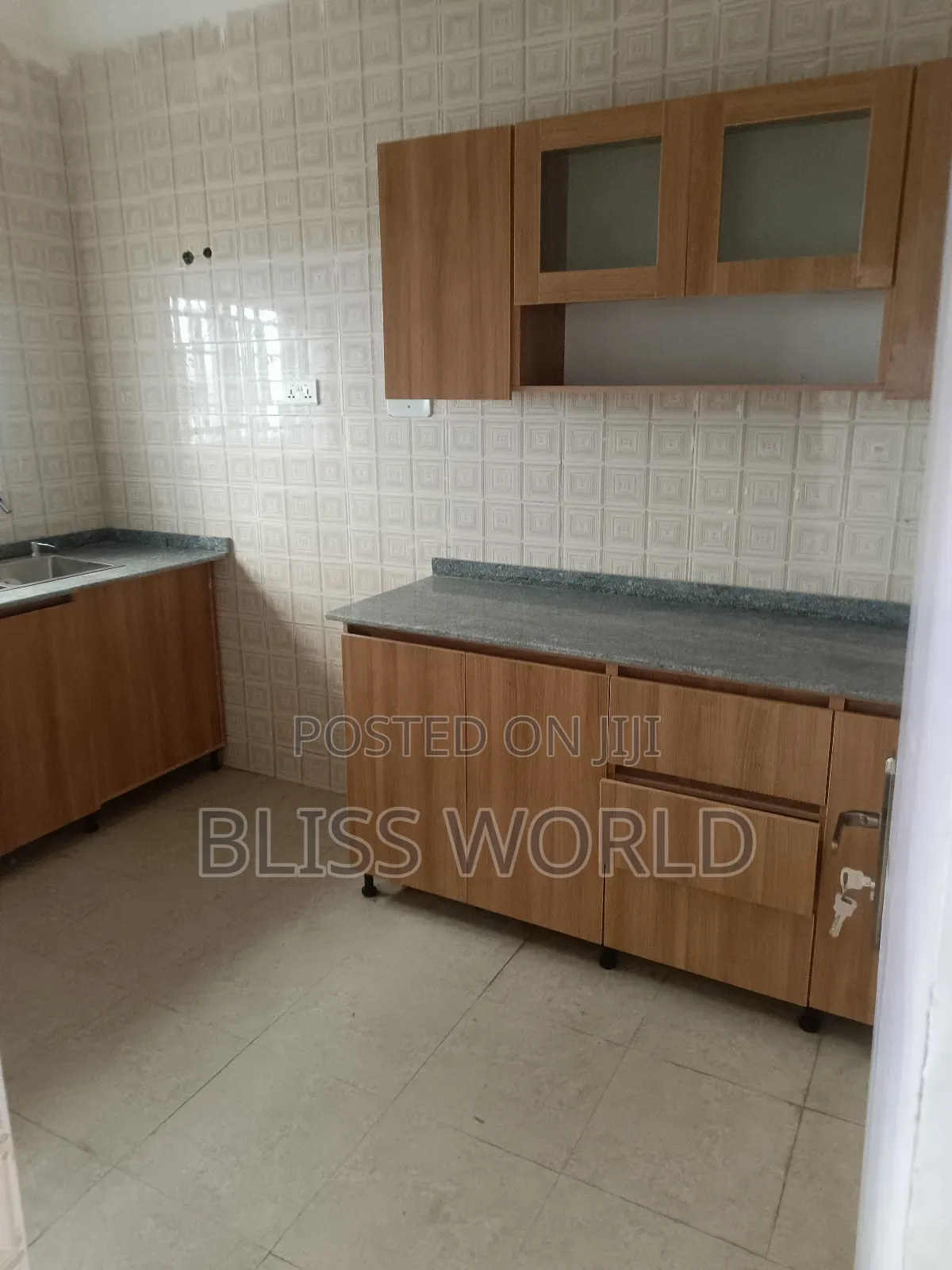 2bdrm Block of Flats in Utako for sale