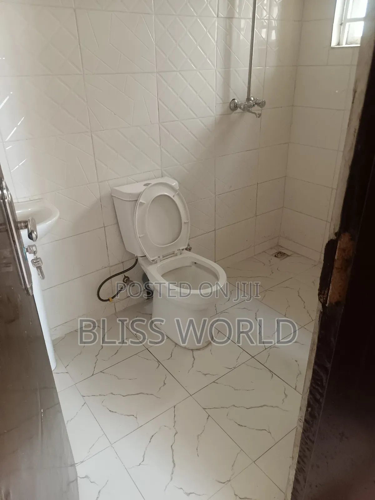 2bdrm Block of Flats in Utako for sale