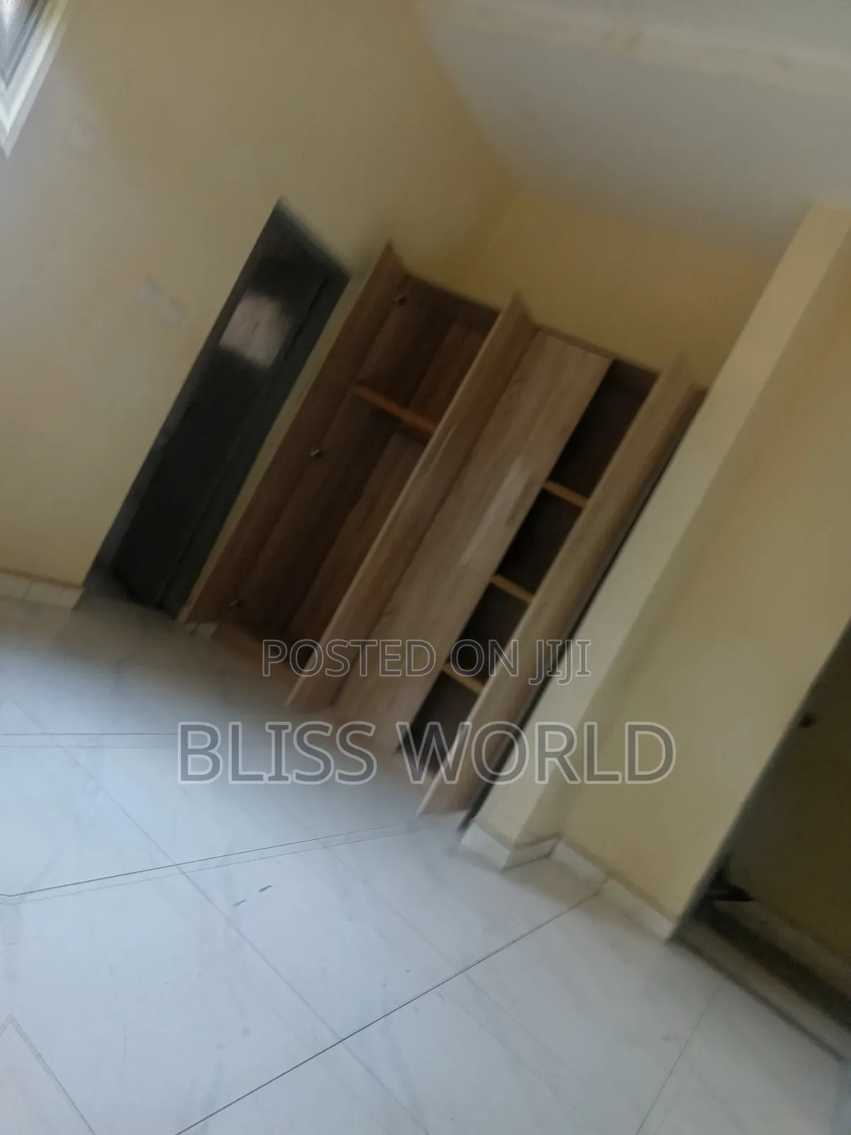 2bdrm Block of Flats in Utako for sale