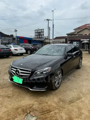 Mercedes-Benz E350 Base 4Matic Sedan AWD (3.5L 6cyl 7A) 2014 Black