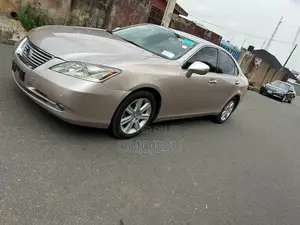 Lexus ES 350 2009 Gold