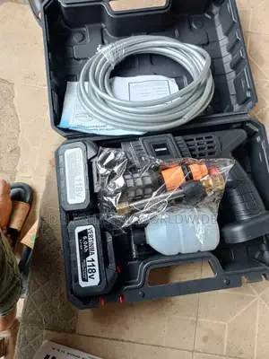Portable Rechargeable Pressure Washer