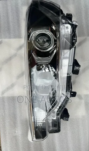 Suzuki Ertiga Headlamp
