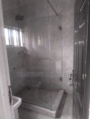 2bdrm Apartment in Wuse 2 for rent