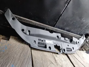 Radiator Cover Highlander 2015=2018 Model