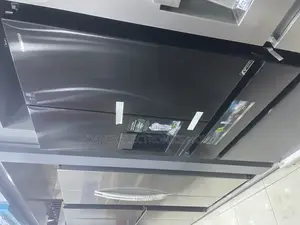 Hisense Side by Side With Drawer and Dispenser 560 Liters