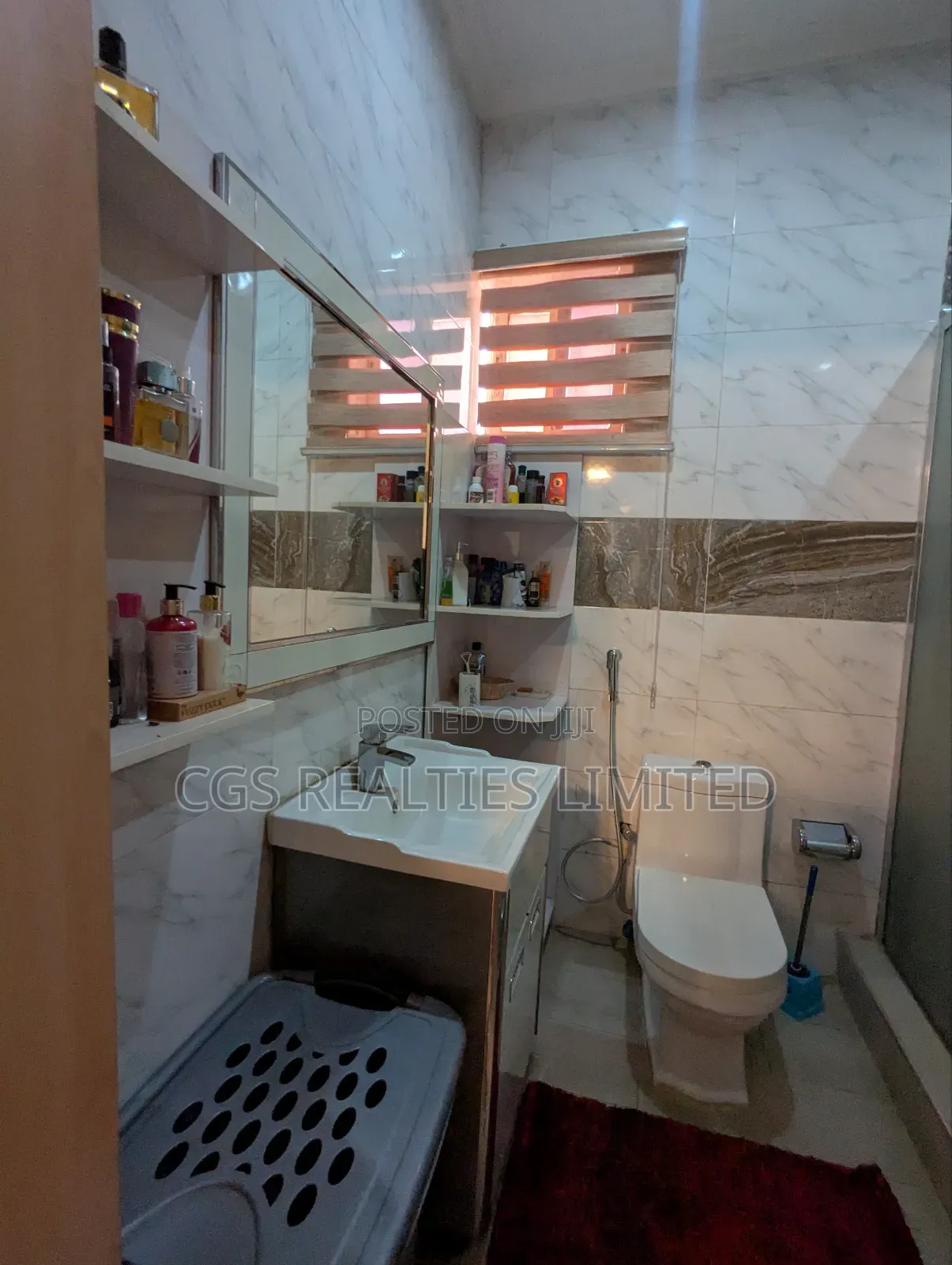 Furnished 3bdrm Block of Flats in Mabushi for sale