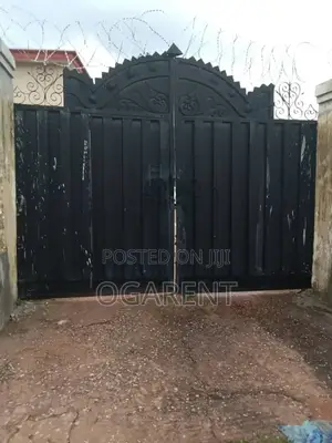 3bdrm Apartment in Benin City for rent