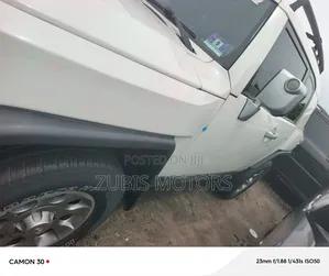 Toyota FJ Cruiser 2012 White