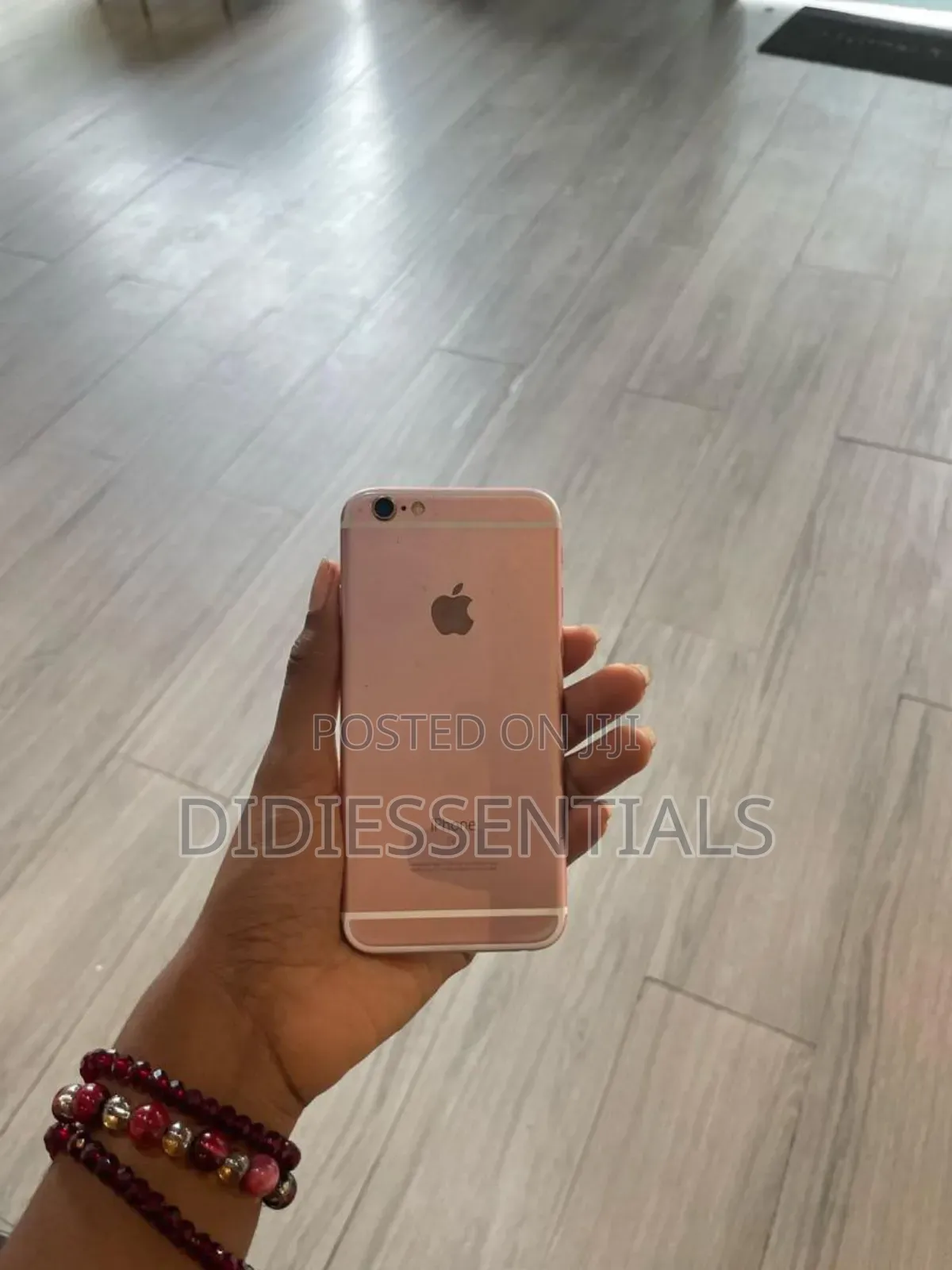 Apple iPhone 6s 64 GB Pink