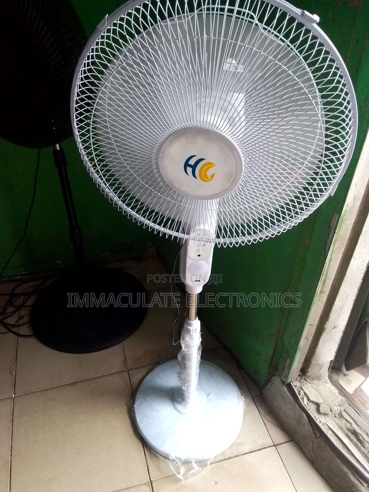 Solar Fan 16" With Solar Panel