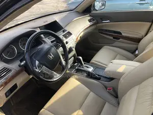 Honda Accord 2010 Black