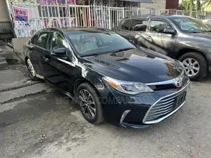 Photo - Toyota Avalon XLE Premium FWD Sedan (3.6L 6cyl 6A) 2016 Blue