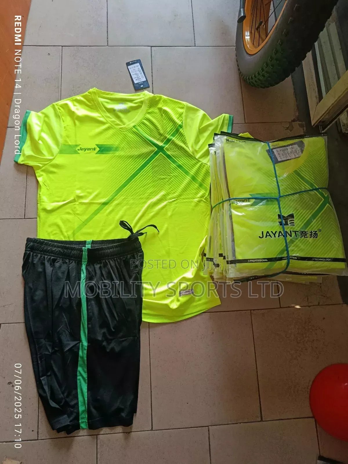 Team Set of Sports Jerseys (15pcs)