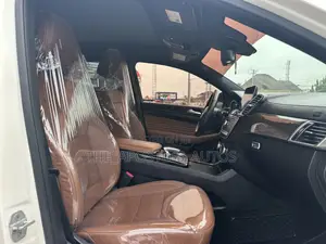 Mercedes-Benz GLE-Class AMG GLE 43 4MATIC 2017 White