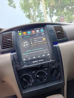 Photo - Toyota Corolla 03-2006 Tesla Android Screen+ Reverse Camera
