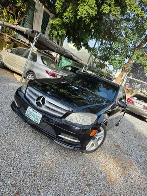 Photo - Mercedes-Benz C300 Sport Sedan AWD (3.0L 6cyl 7A) 2008 Black