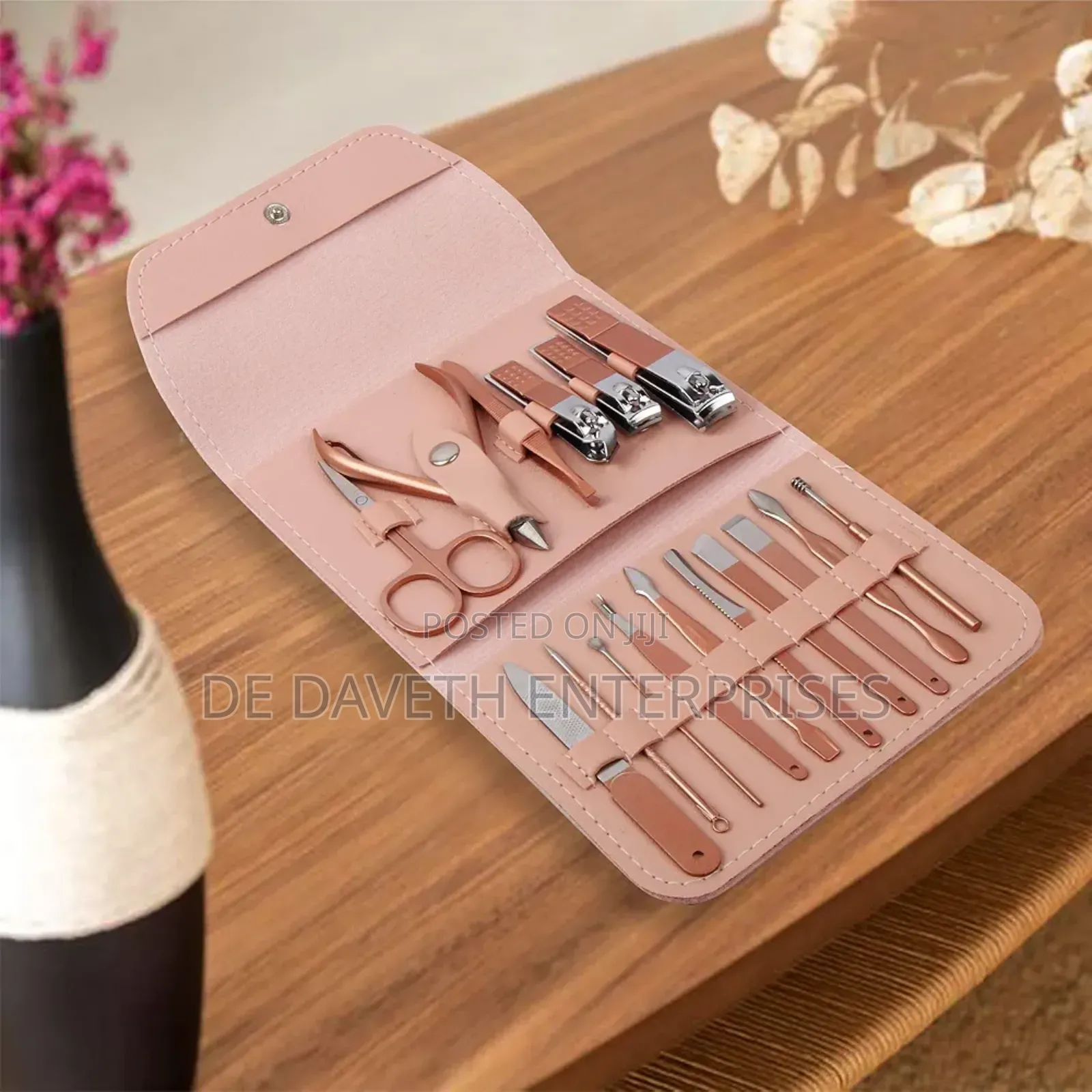 16 in 1 Manicure/Pedicure Tool Kit With Purse