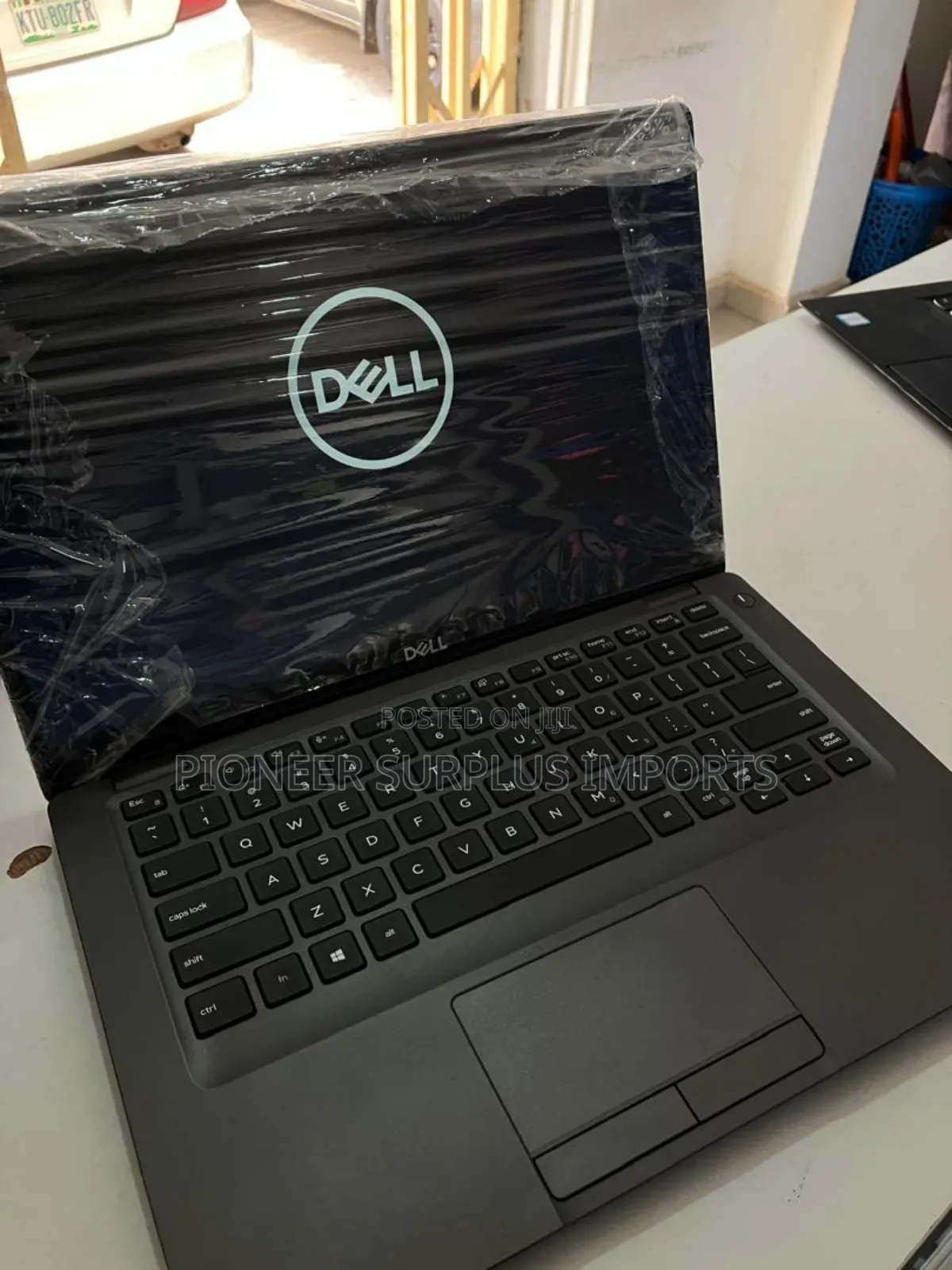 Laptop Dell Latitude 7400 8GB Intel Core I5 SSD 256GB