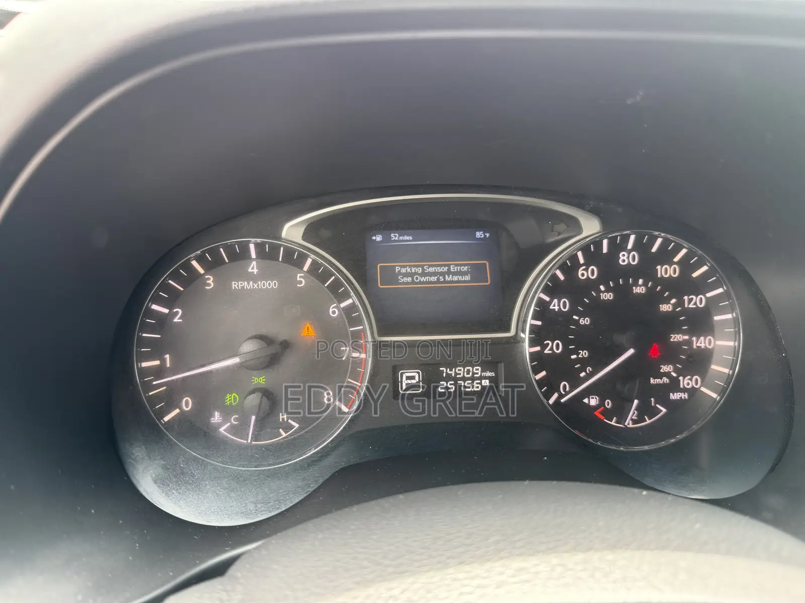 Nissan Pathfinder SV 4x4 2013 Black