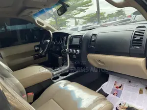 Toyota Sequoia Platinum 4x4 2018 Matt Black