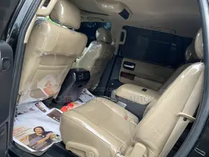 Toyota Sequoia Platinum 4x4 2018 Matt Black