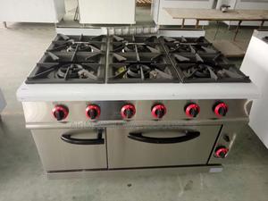 Industrial Cooker With Oven 6 Burners