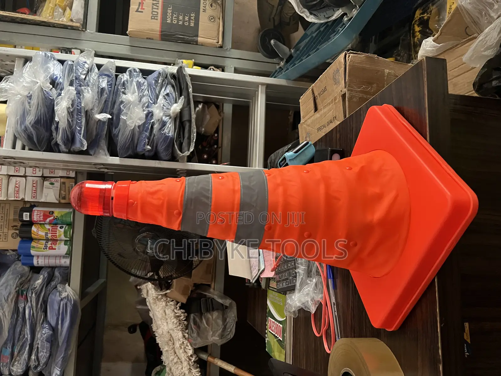 2ft Foldable Reflective Cone With Light