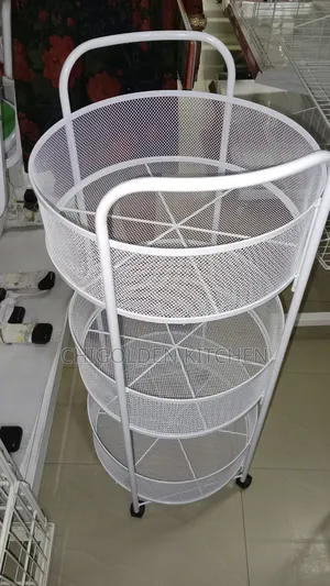 Round Metal Mesh Basket Display