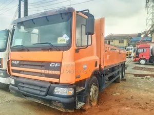 Daf 75 Cf Truck Half Bucket 10 Tyres