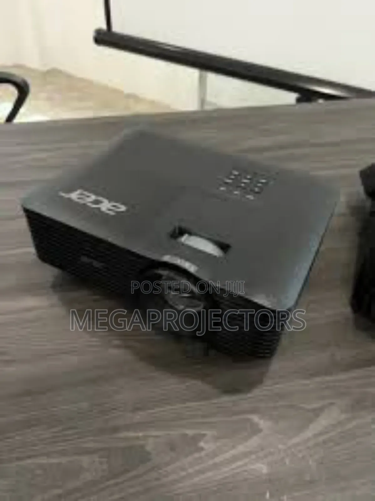 Acer Projector With Screen