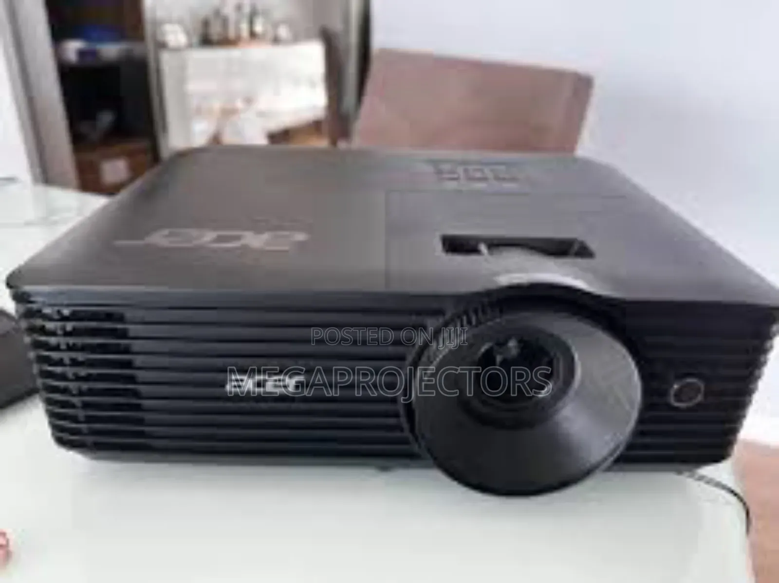 Acer Projector With Screen